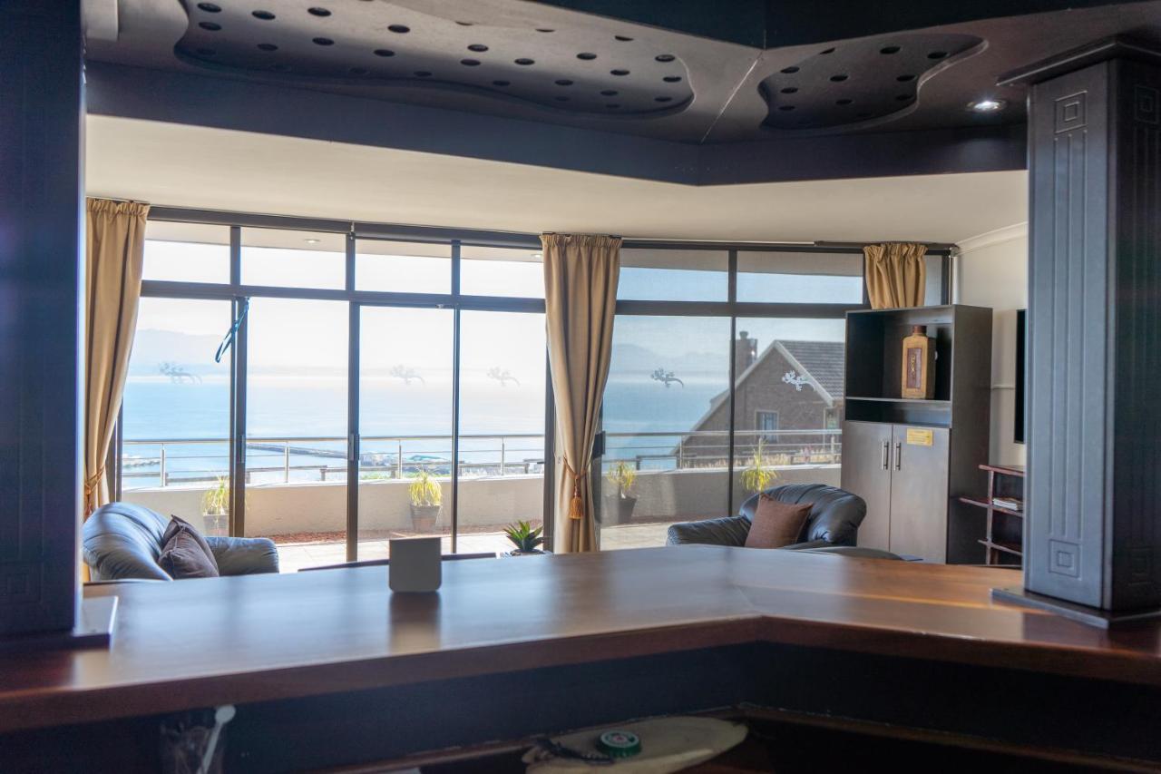 Bar-t-nique 4* Mossel Bay